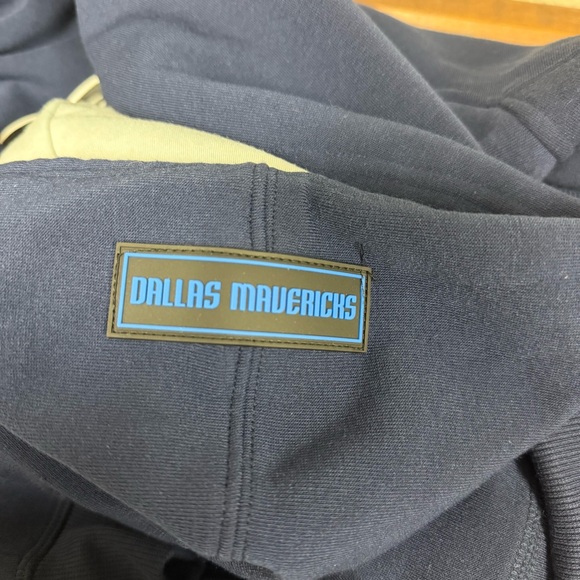 NWT Dallas Mavericks Ultra Game NBA Hoodie – Size XL – NWT - Picture 6 of 11